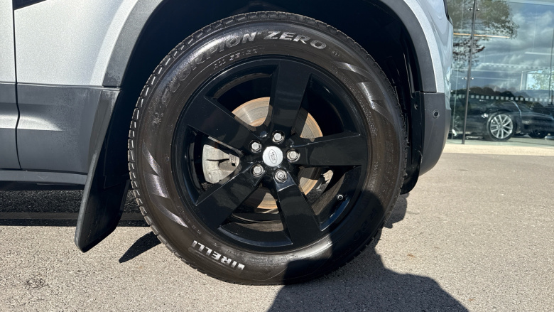 Land Rover Defender 2.0 D240 First Edition 110 5dr Auto Diesel Estate